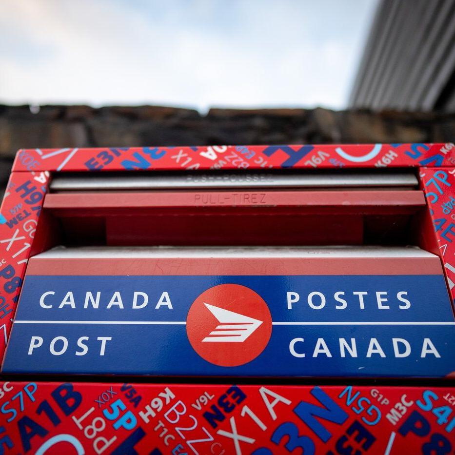 Canada Post cutting jobs as part of restructuring started earlier this year